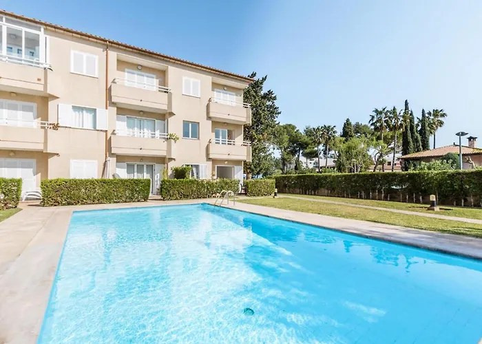 Апартаменти Xiprer *