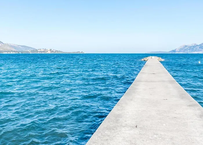 Xiprer Порт-де-Польєнса